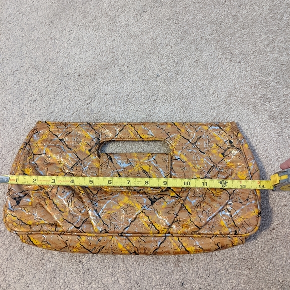 Woman's retro clutch! - Picture 3 of 4